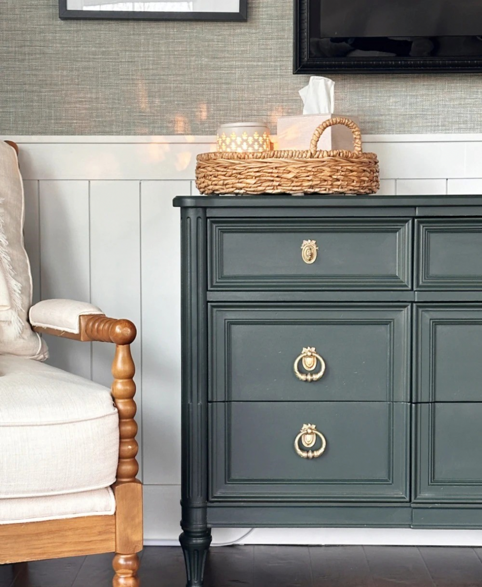 Bahçeşehir Mobilya Boyama Fiyatları